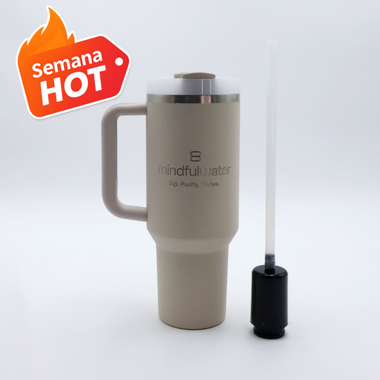 Thermo Stanley x Mindful Water Grey con filtro incorporado: edición limitada