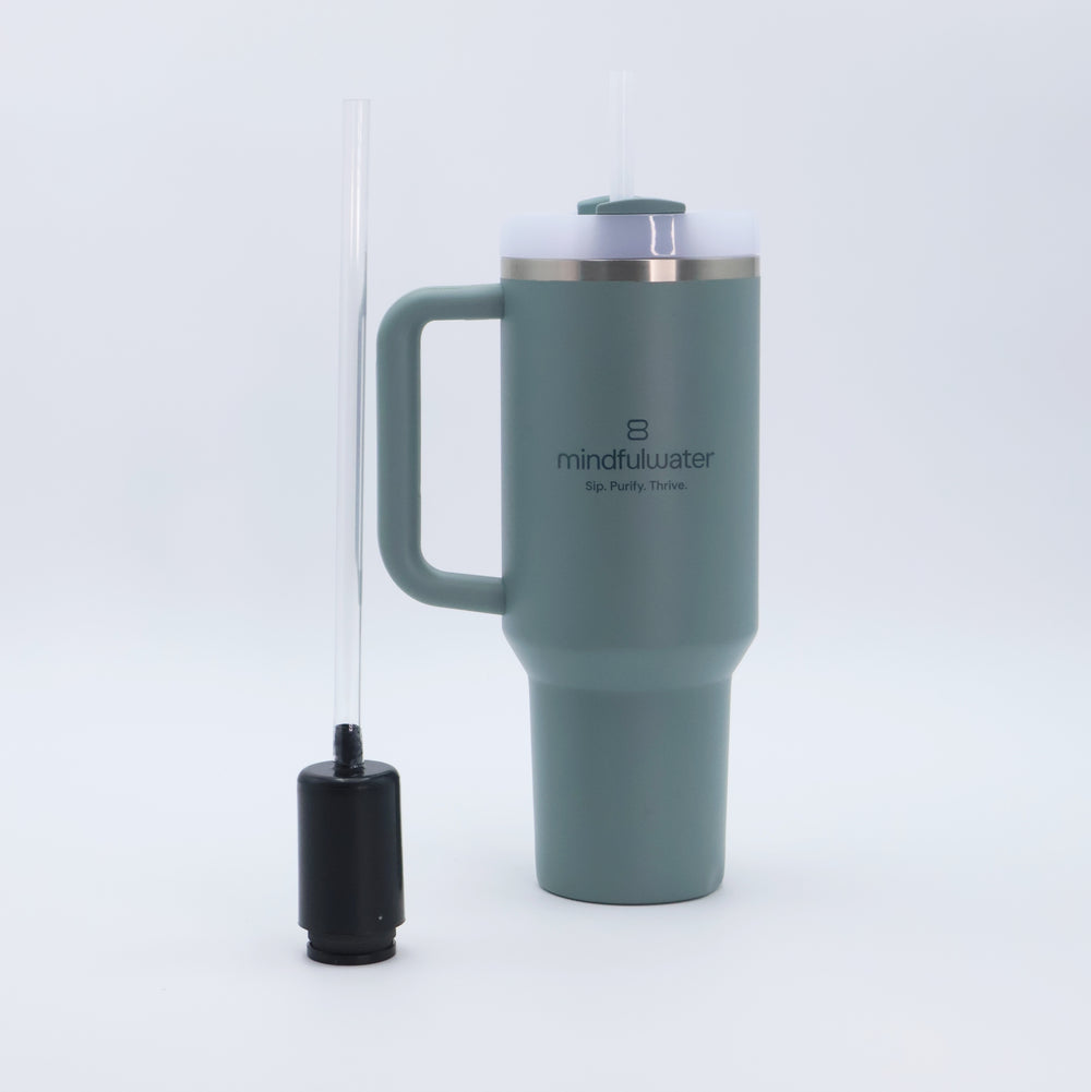 Filtered Straw: Pure Water Anywhere, Removes Contaminants for Safe Hydration On-the-Go.